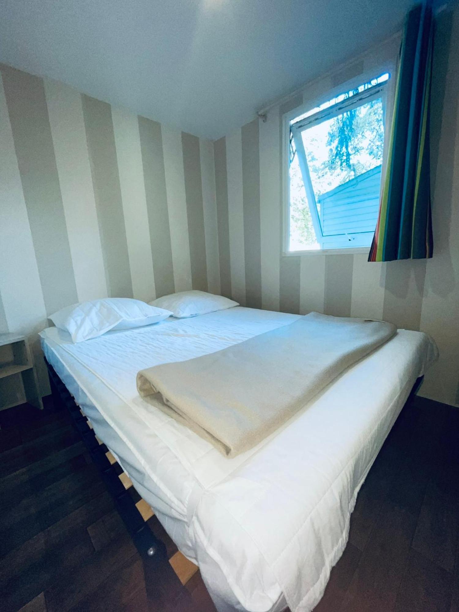 Chez Philippe Et Sylvie - 2 Bungalows Pour 5 Proche Europa-Park Boofzheim Cameră foto